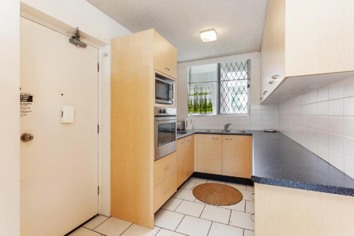 Goodwin Towers - Hosted By Burleigh Letting Apartment Gold Coast Ngoại thất bức ảnh