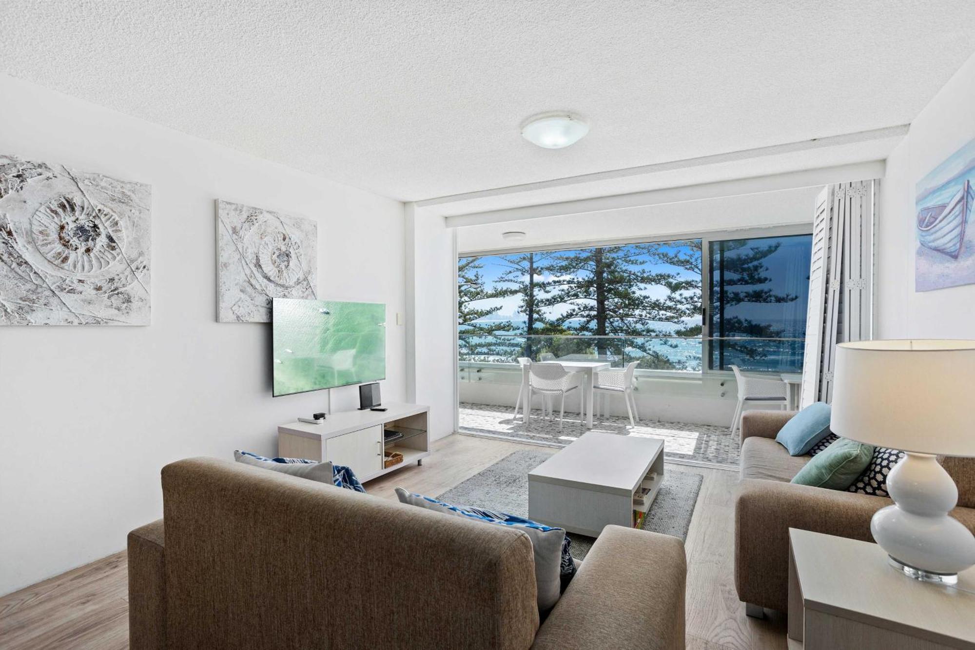Goodwin Towers - Hosted By Burleigh Letting Apartment Gold Coast Ngoại thất bức ảnh